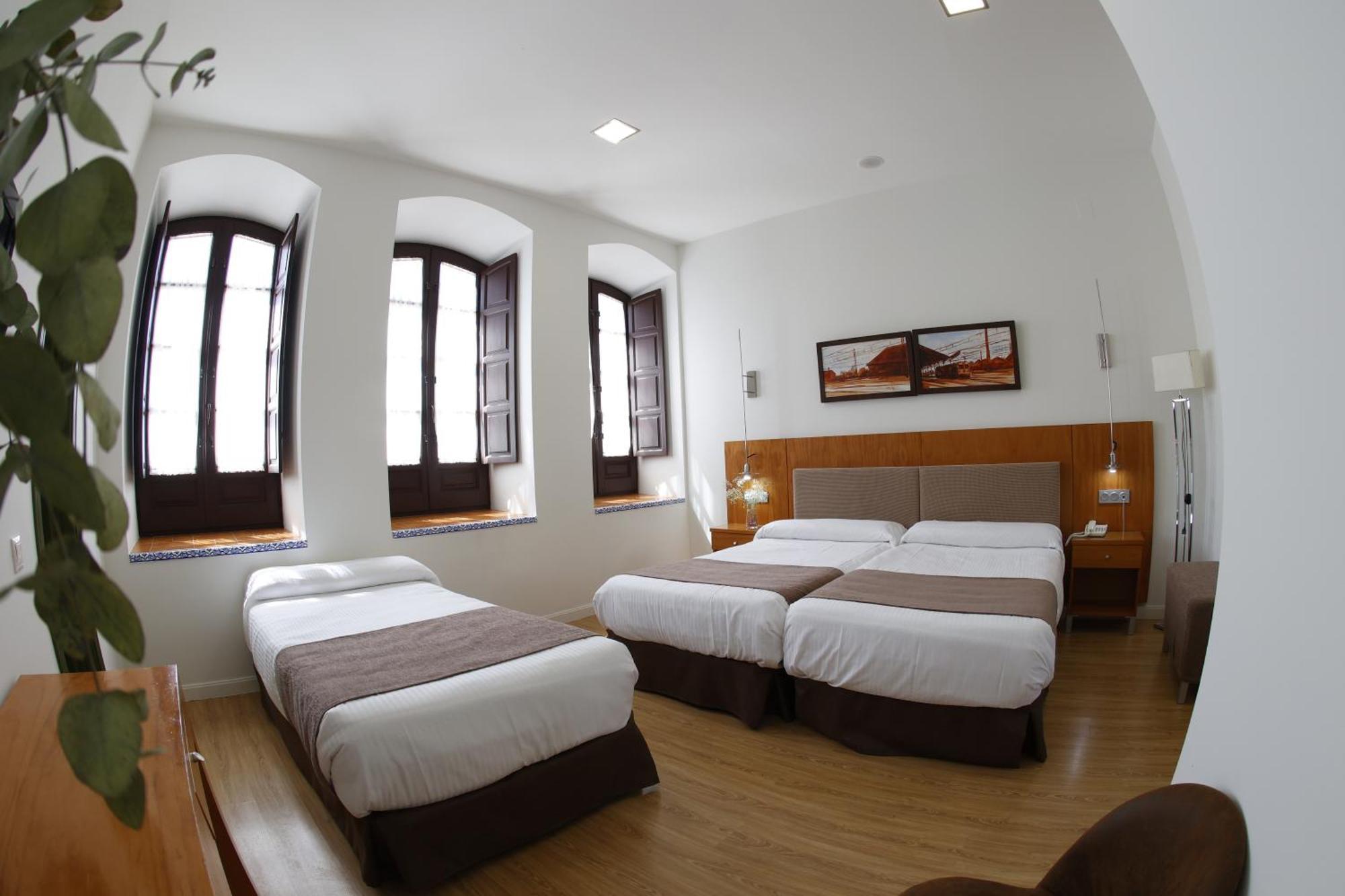Hotel El Carmen Puente Genil Luaran gambar