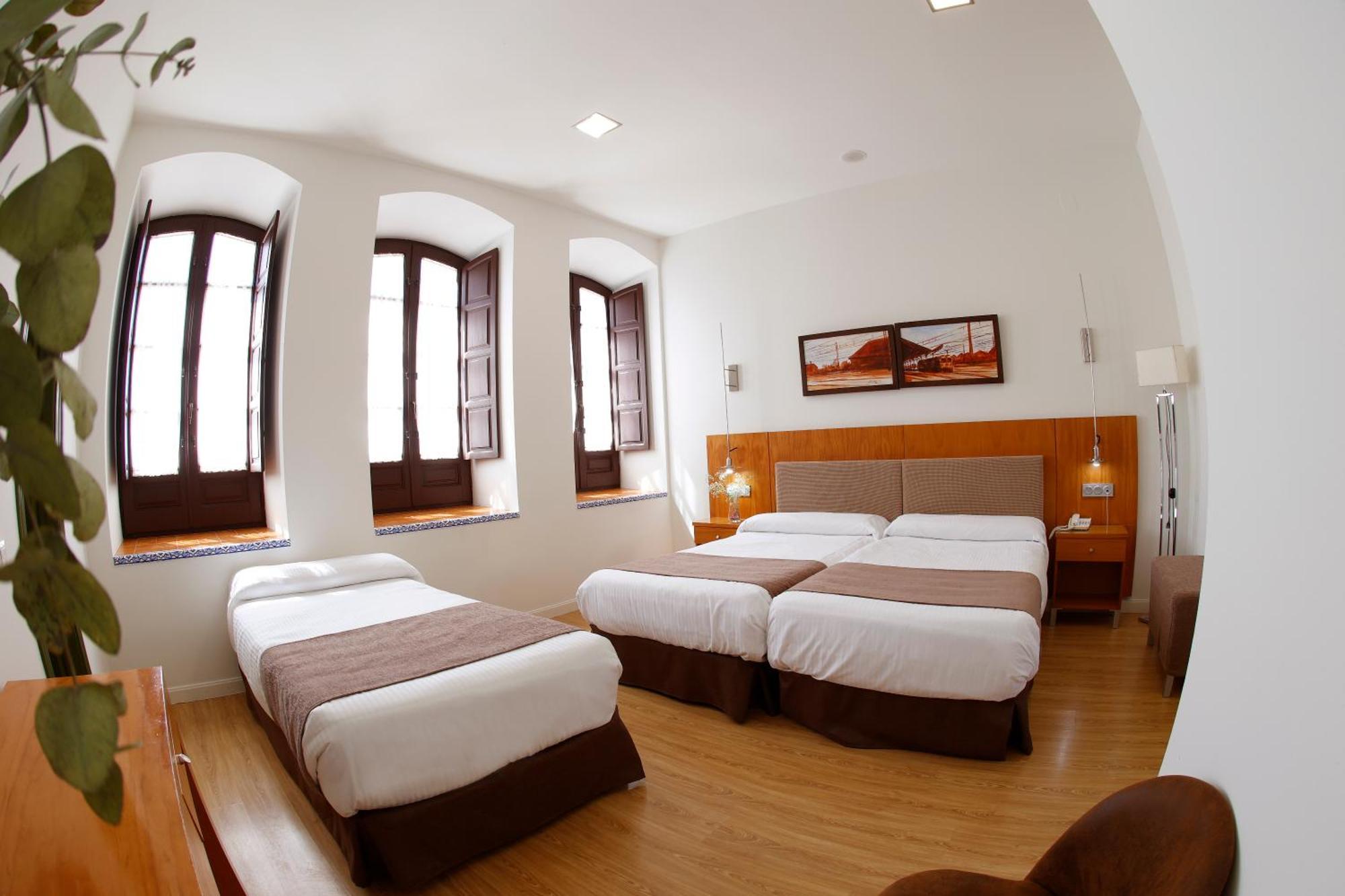 Hotel El Carmen Puente Genil Luaran gambar